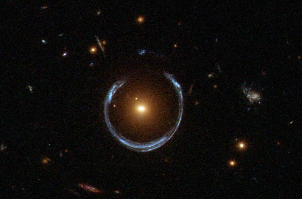 gravitational lens mirage, horseshoe einstein ring from hubble