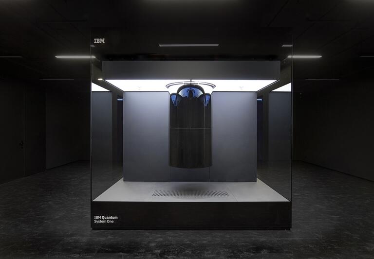 black color aesthetic quantum computer